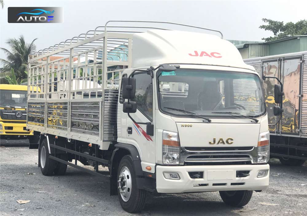 Giá xe tải JAC N900 thùng mui bạt (9 Tấn)